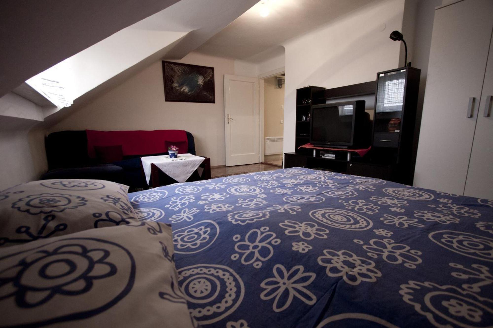 Apartmani Nighty Night Zagreb Rum bild