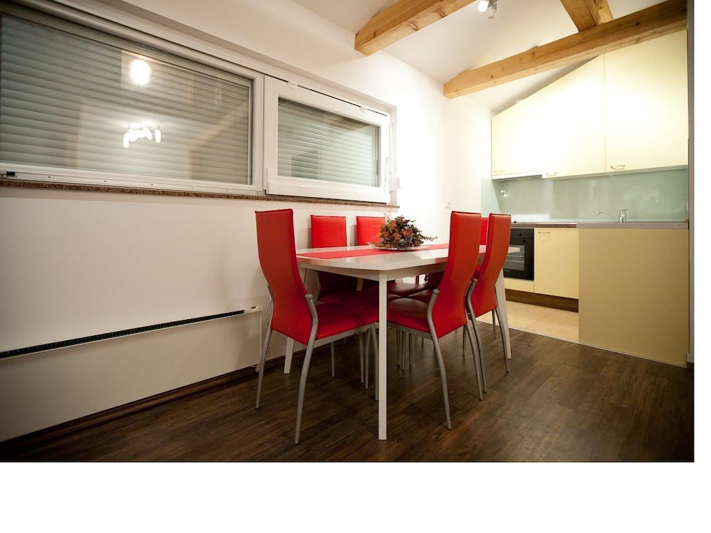 Apartmani Nighty Night Zagreb Rum bild